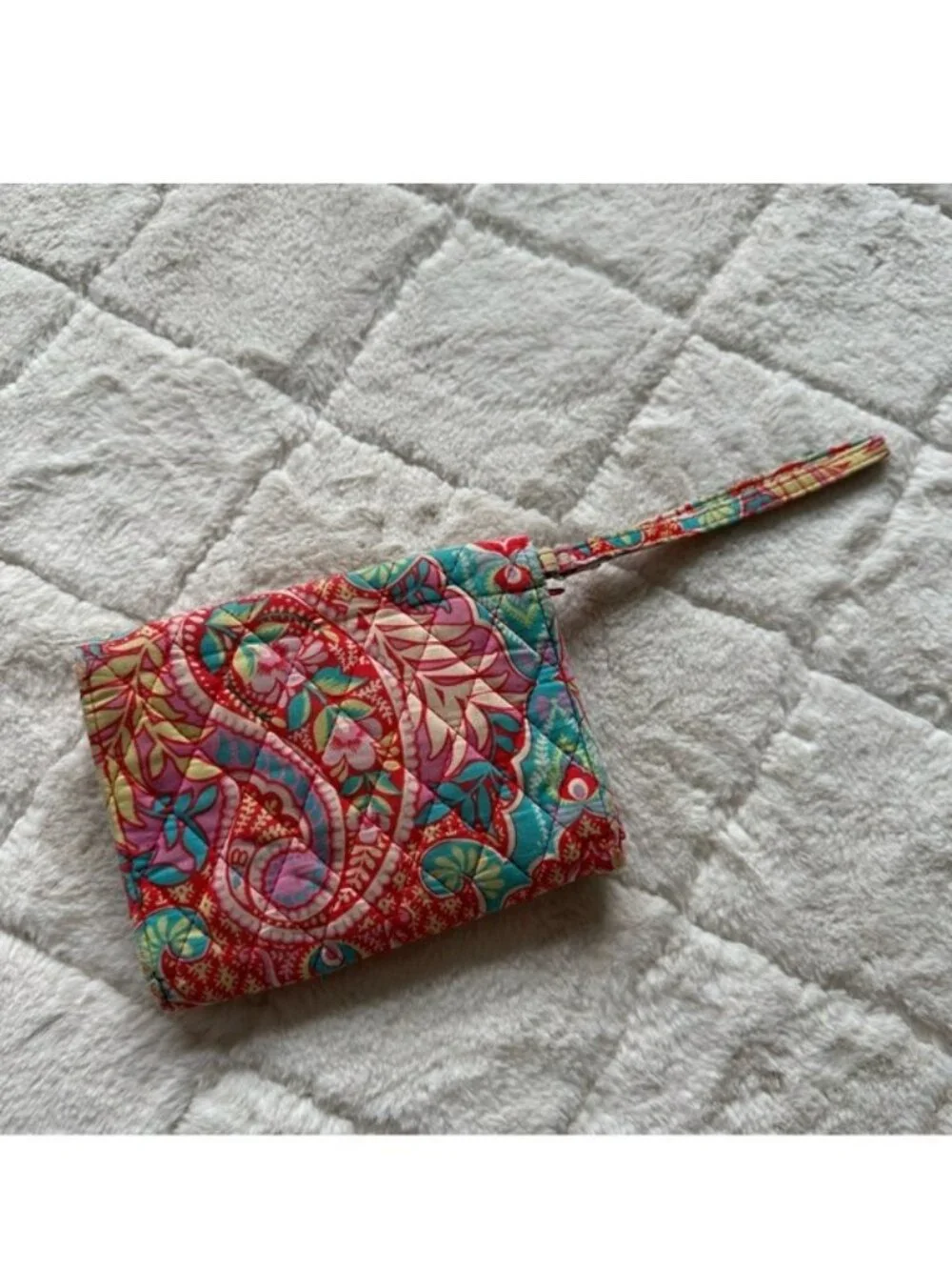 Vera Bradley | Paisley In Paradise | Your Turn Smartphone Wristlet